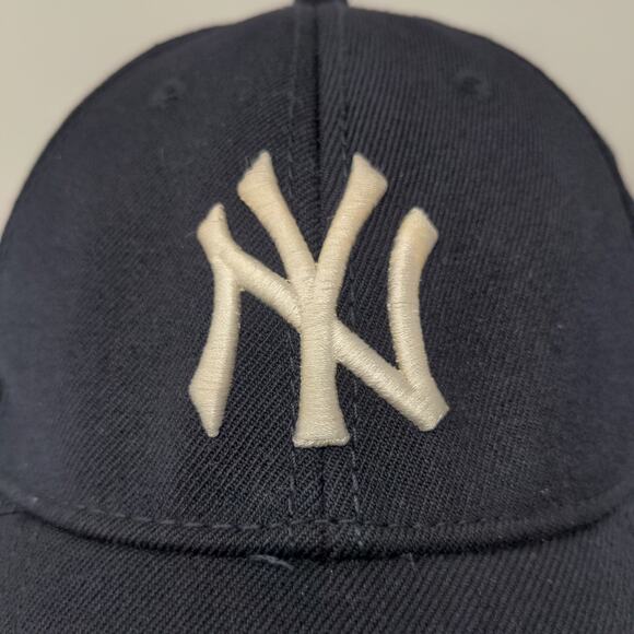 New Era MLB New York Yankees Fitted Hat Size M/L Blue Embroidered Logo - Picture 4 of 14